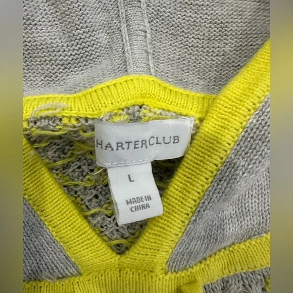 Charter club large sweater with hood, cute yellow, gray, and cream fun patterns - Picture 5 of 7